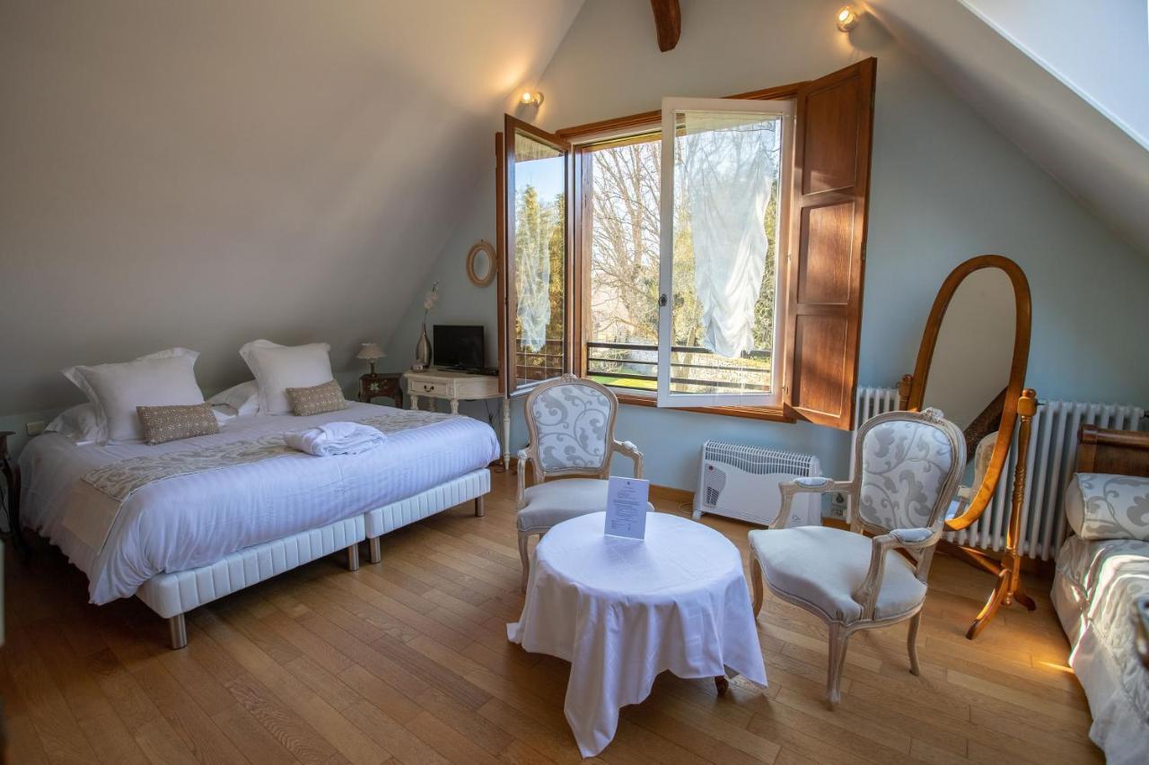 Отель Le Colombier De Hanches - Teritoria Экстерьер фото